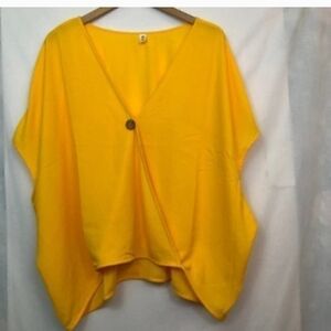 New w/tags 4x yellow BP top